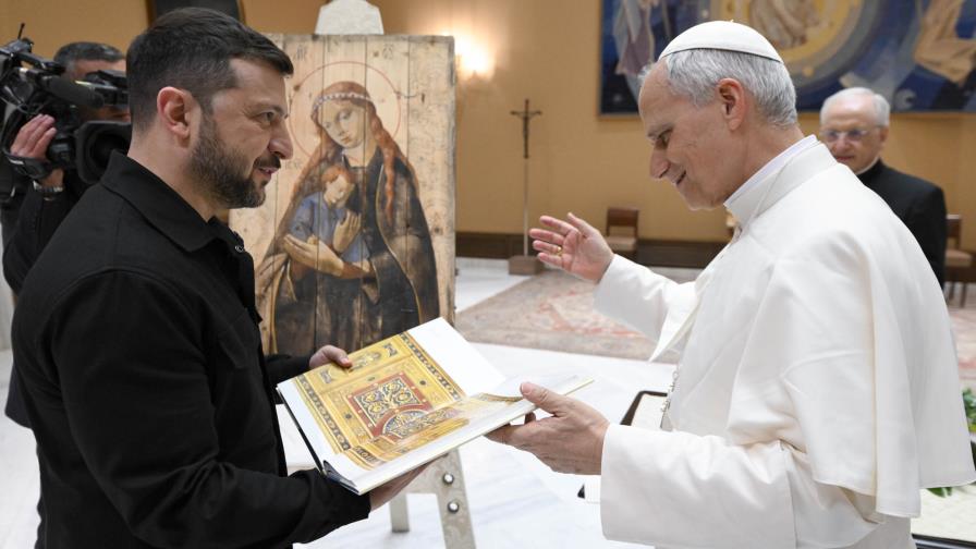 el-papa-recibio-a-zelenski,-presidente-de-la-ucrania-martirizada