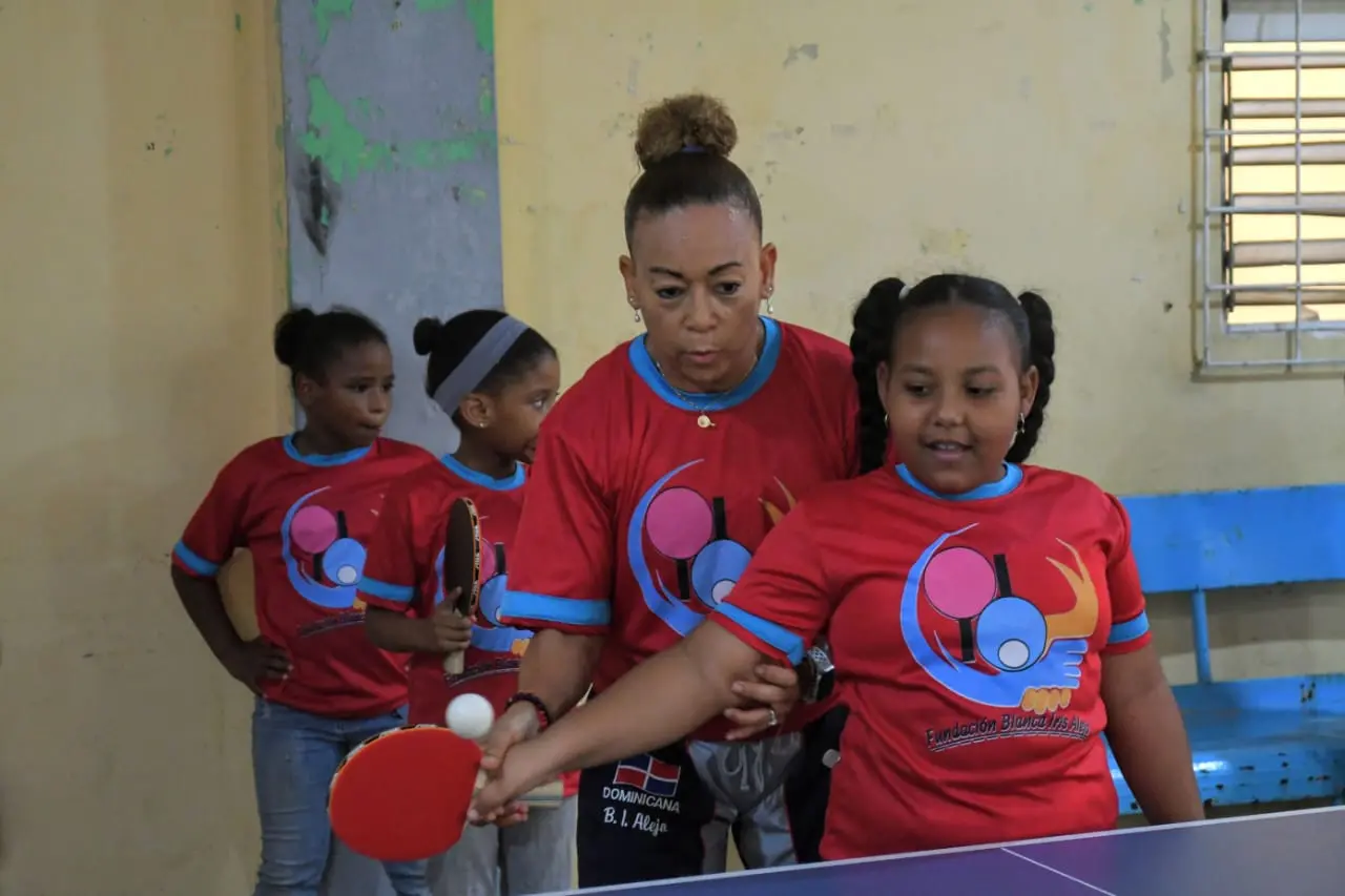celebran-campamento-tenis-de-mesa-“blanca-iris-alejo”