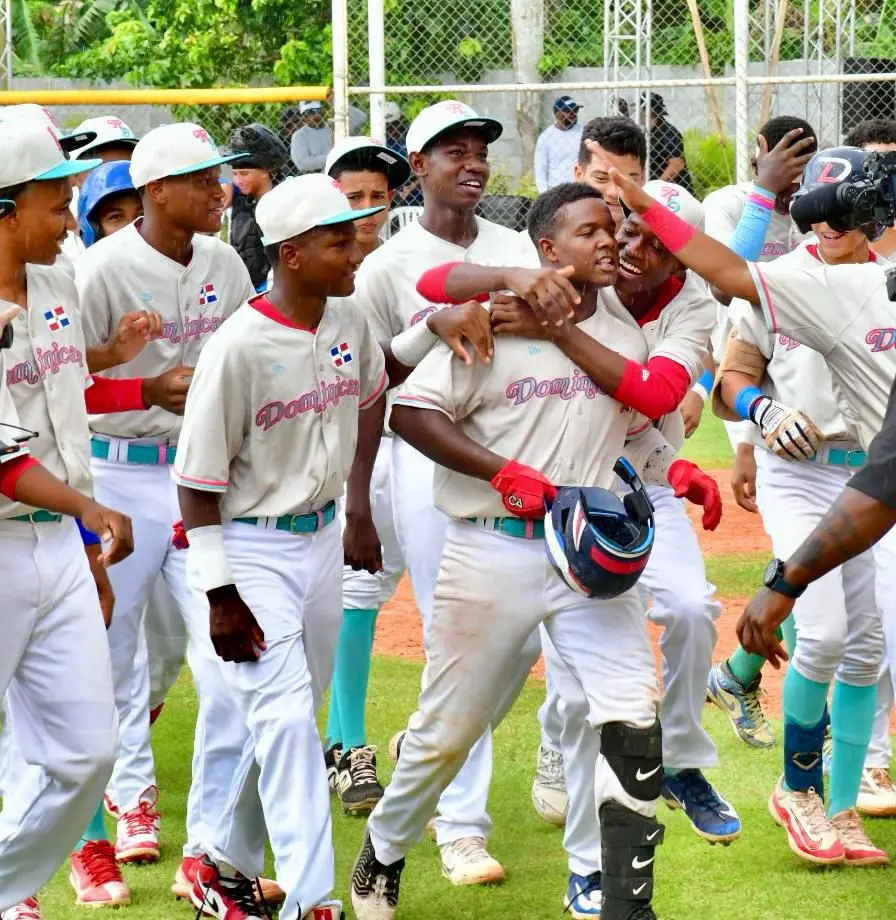 republica-dominicana-derrota-11-5-a-aruba-en-el-clasificatorio-al-mundial-u15-de-beisbol