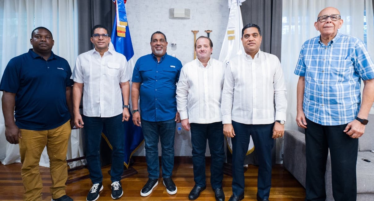 garantizan-cuidado-instalacion-palacio-de-voleibol