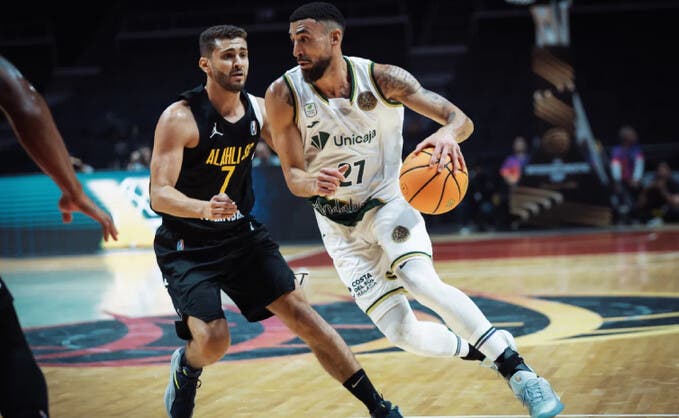 chris-duarte-y-tyson-perez-al-frente-del-unicaja-en-la-gran-final