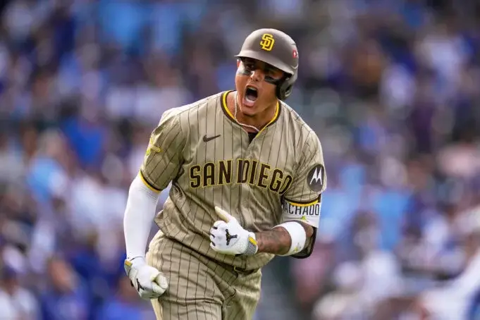 los-padres-se-imponen-a-los-cachorros-con-el-poder-de-manny-machado-y-mason-miller
