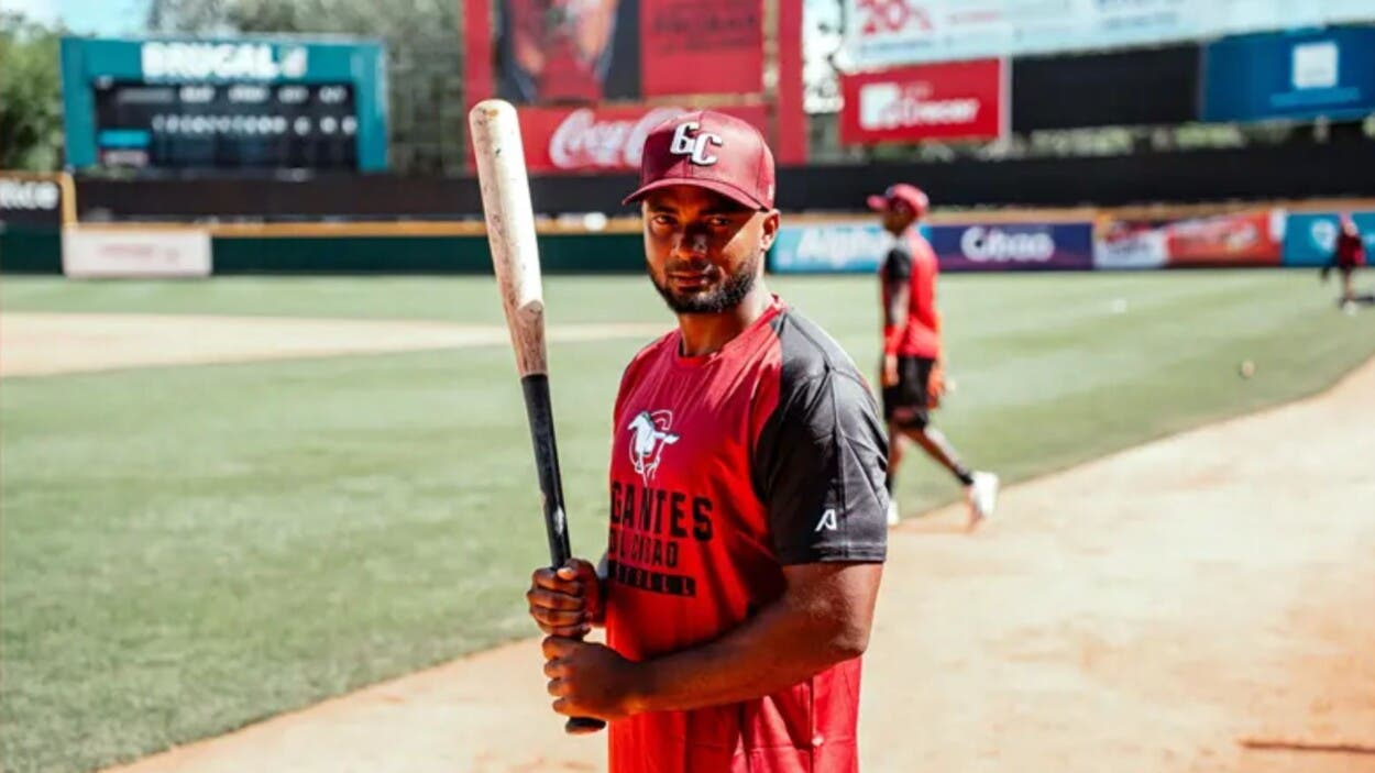 gary-sanchez-se-une-a-gigantes-del-cibao-para-la-temporada-2025-26-de-lidom