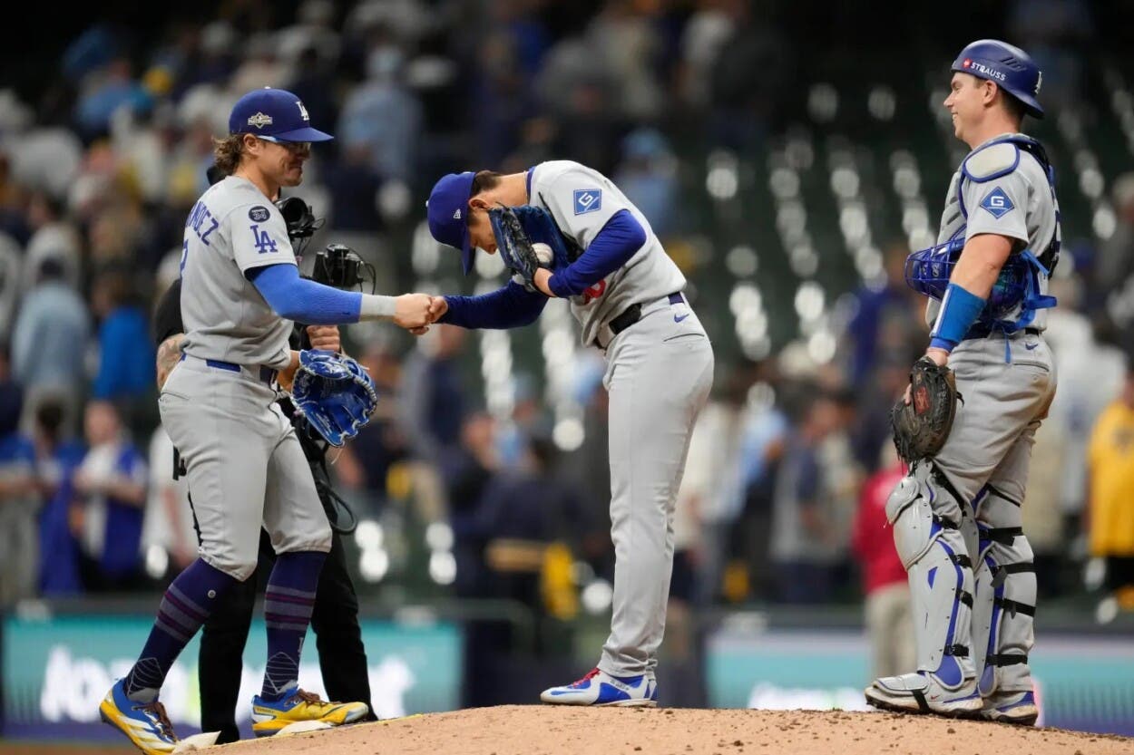 dodgers-imparables:-yamamoto-lidera-la-victoria-sobre-los-cerveceros