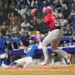 ¡El Tigre ruge en la apertura!: Licey deja al Escogido en el terreno