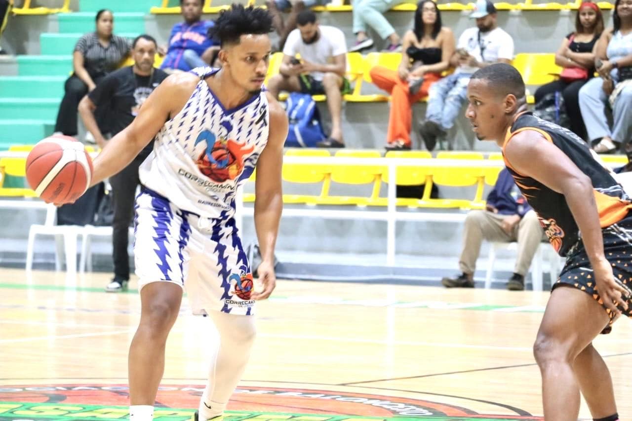 titanes-empatan-con-quisqueya-en-la-cima-del-tbs-san-pedro-2025