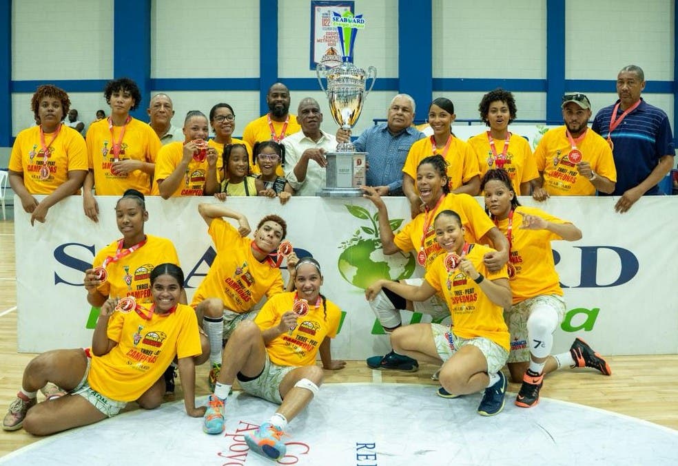 las-aguilas-de-guachupita-hacen-historia-con-su-tercer-titulo-en-el-baloncesto-femenino