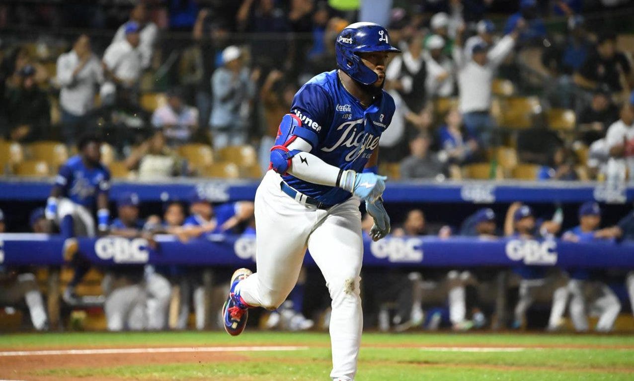 tigres-del-licey-consiguen-su-cuarta-victoria-en-linea-frente-a-las-aguilas