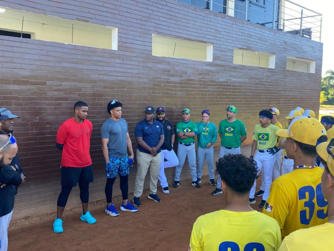 “no-dejen-que-nadie-los-subestime”:-consejo-de-juan-soto-a-los-jovenes-atletas