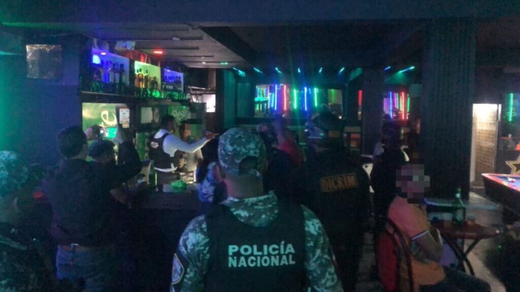 ¡se-tiro-el-coba!-duenos-de-centros-nocturnos-anuncian-huelga-contra-supuestos-abusos-de-la-pn
