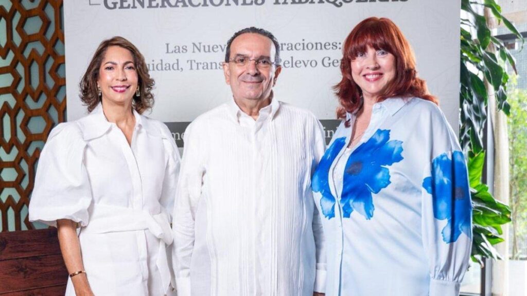 cigarro-dominicano-reune-a-nuevas-generaciones-de-la-industria-tabacalera-en-foro-empresarial