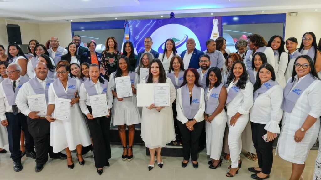 certifican-a-65-periodistas-formados-en-comunicacion-estrategica-en-salud