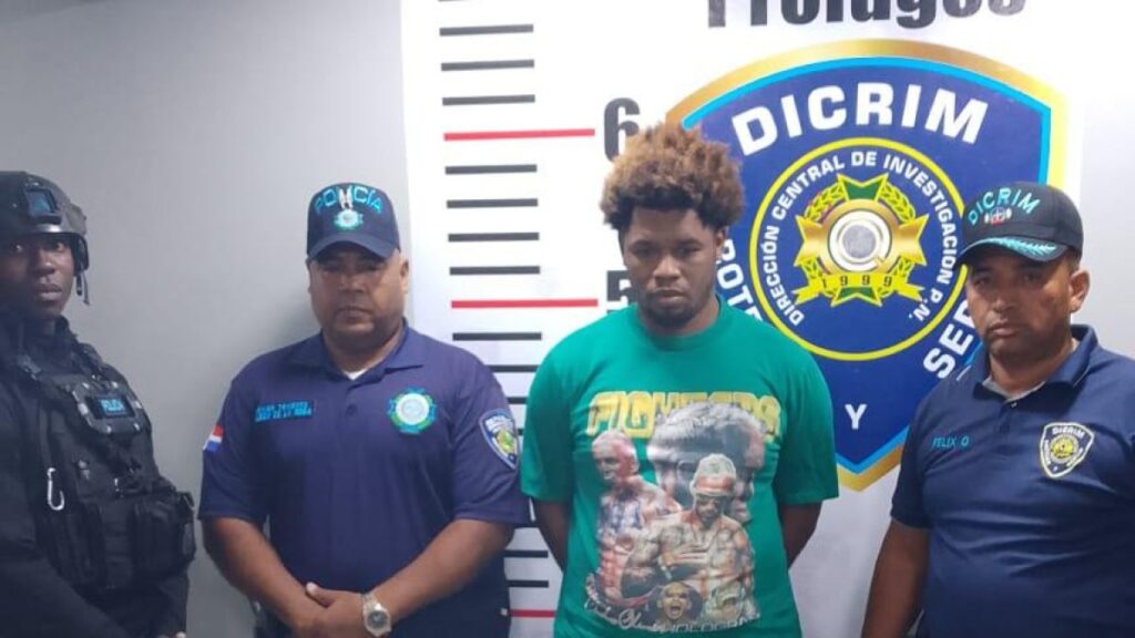 policia-captura-hombre-acusado-de-abusar-y-embarazar-a-dos-hermanas-menores-en-boca-chica