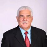 Muere Claudio Concepción, pionero de la crónica de arte en Santiago