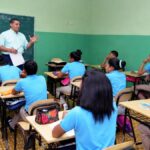 Educación autoriza el regreso a las aulas tras el levantamiento de alertas por el COE