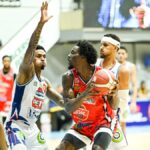 San Sebastián se coloca a un triunfo de la final del XXXII Torneo de Baloncesto Superior de Espaillat