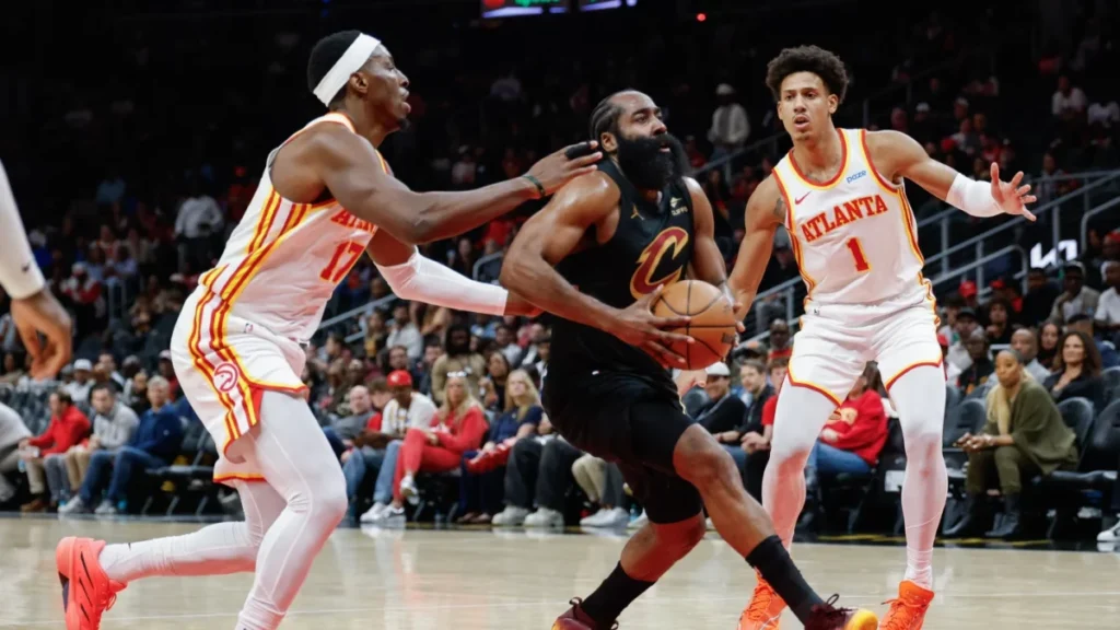 onyeka-okongwu-anota-29-puntos-y-captura-12-rebotes-en-la-victoria-de-los-hawks