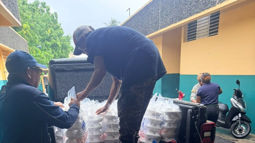 despliegan-asistencia-alimentaria-en-provincias-afectadas-por-inundaciones